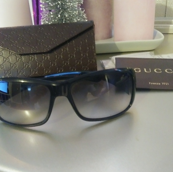 Gucci Accessories - Gucci sunglasses💯%AUTHENTIC